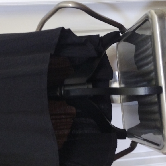 Skirt - Picture 5 of 7